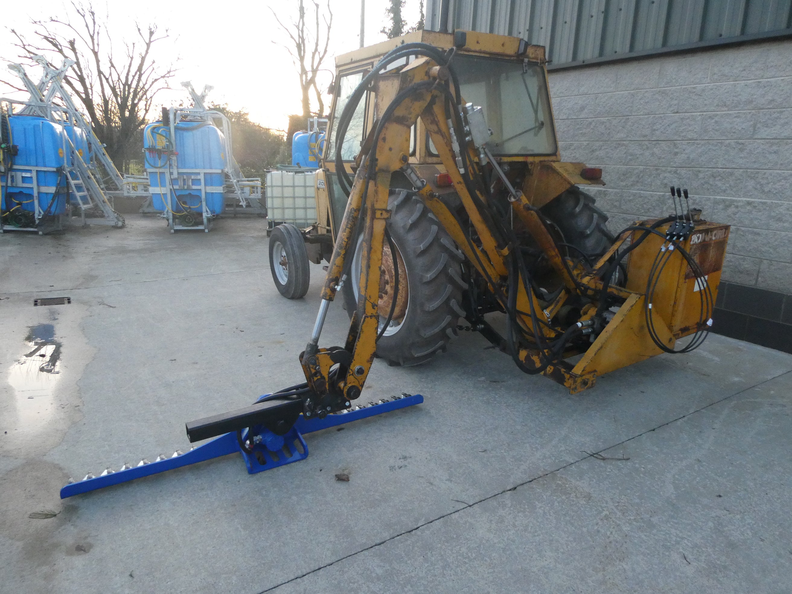 Bomford 435 hedgecutter fingerbar