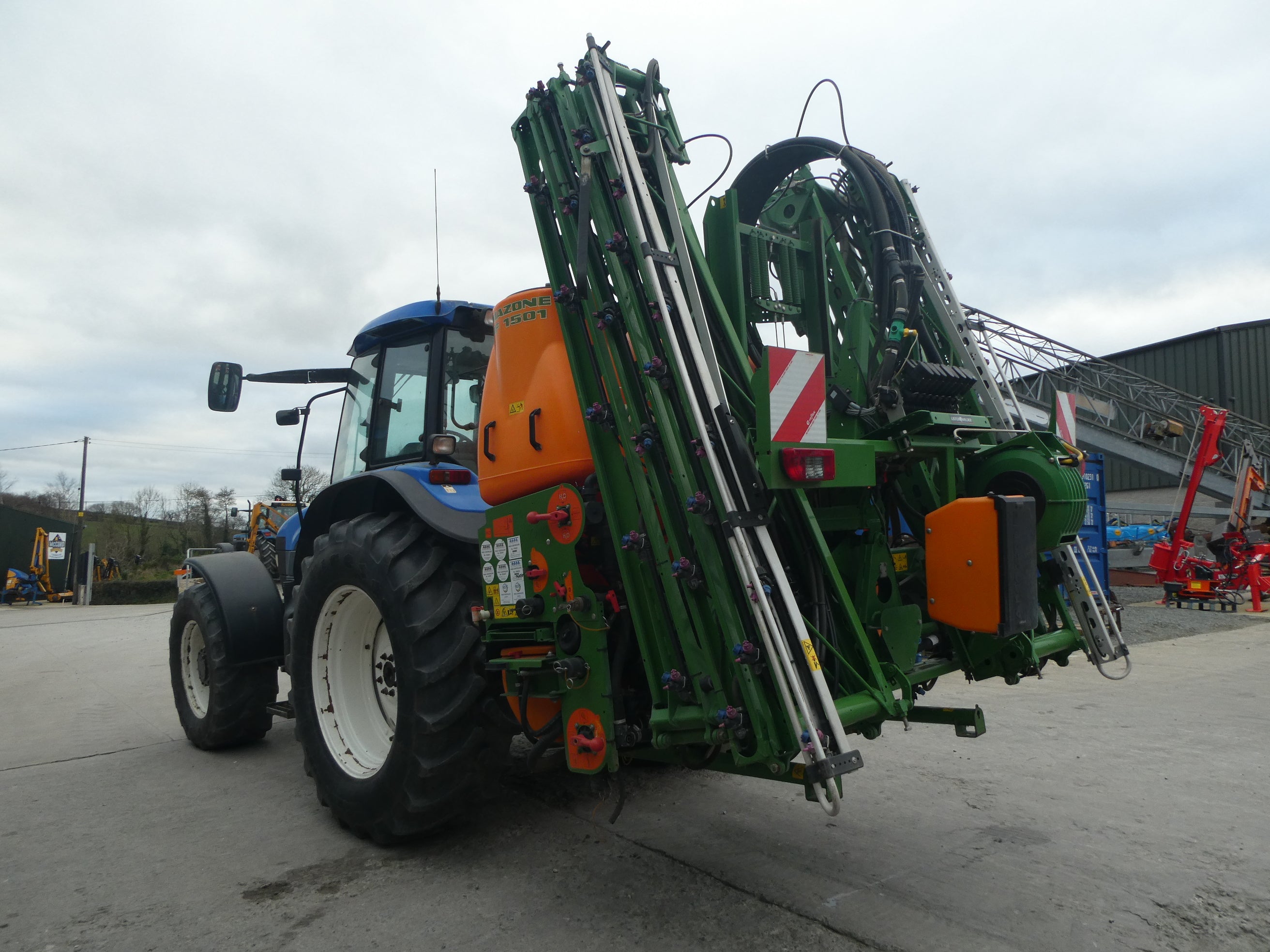 Amazone UF1501 24m crop sprayer