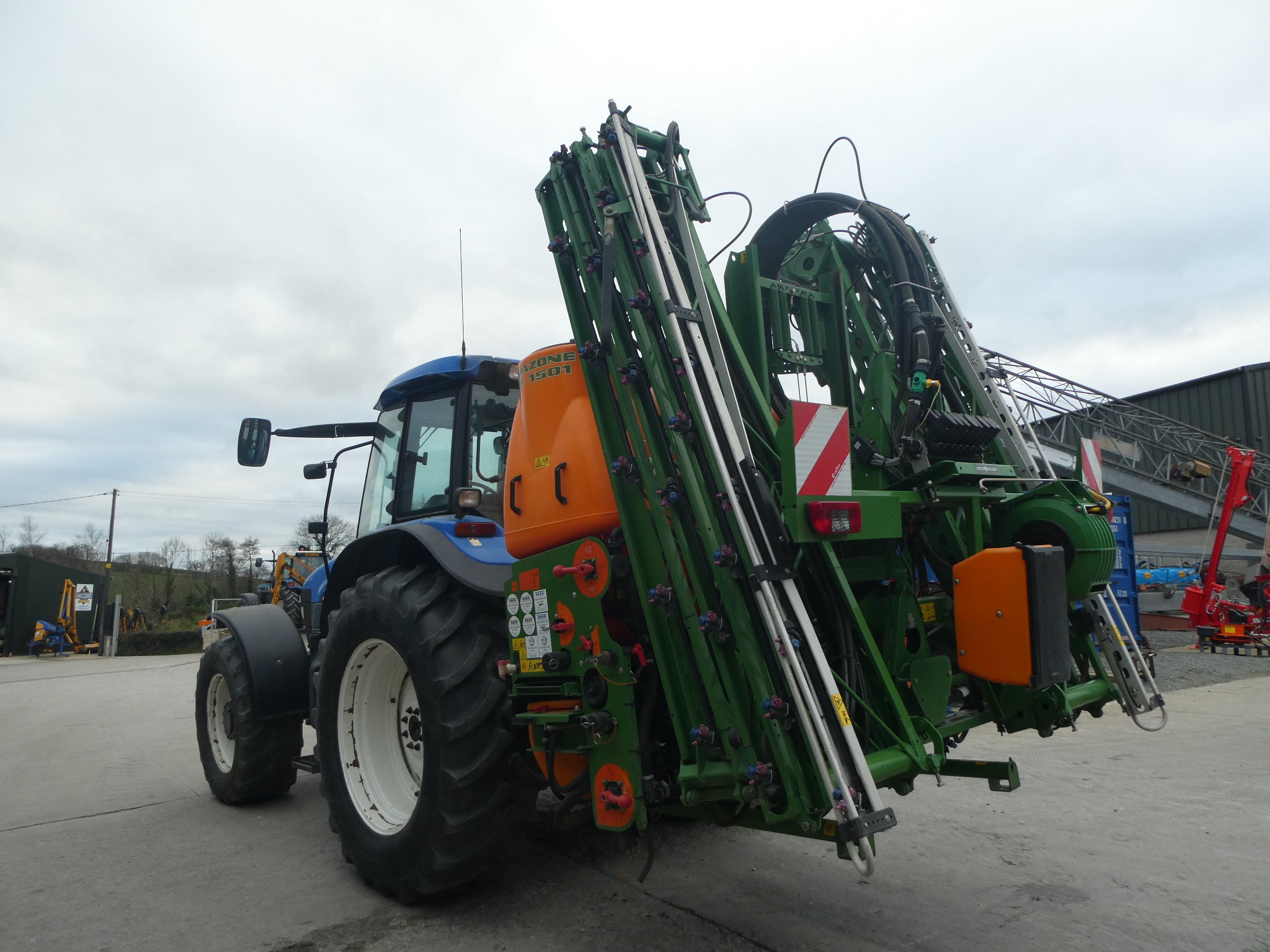 Amazone UF1501 24m crop sprayer