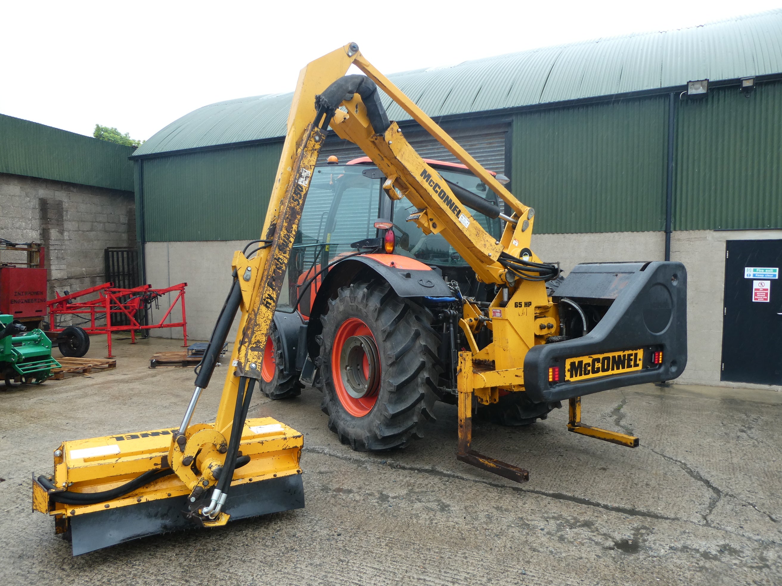 McConnel PA550 Hedgecutter