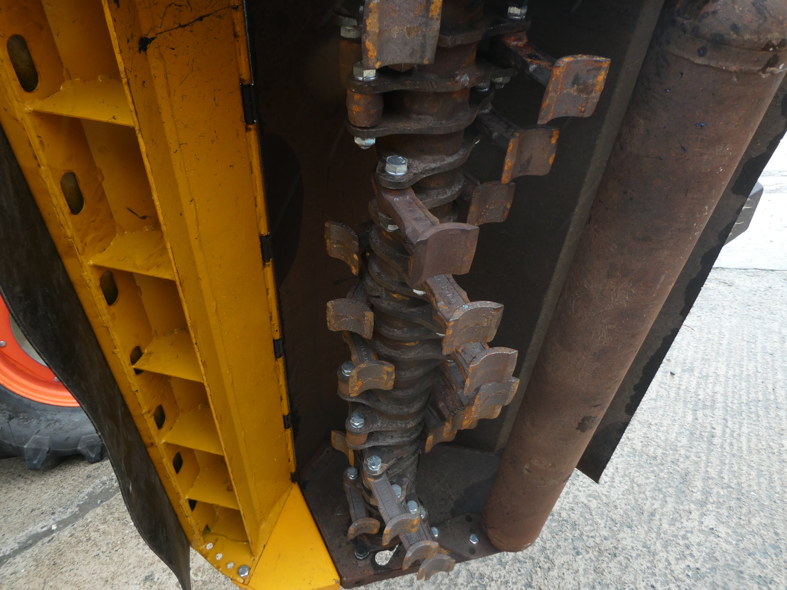 McConnel PA550 Hedgecutter
