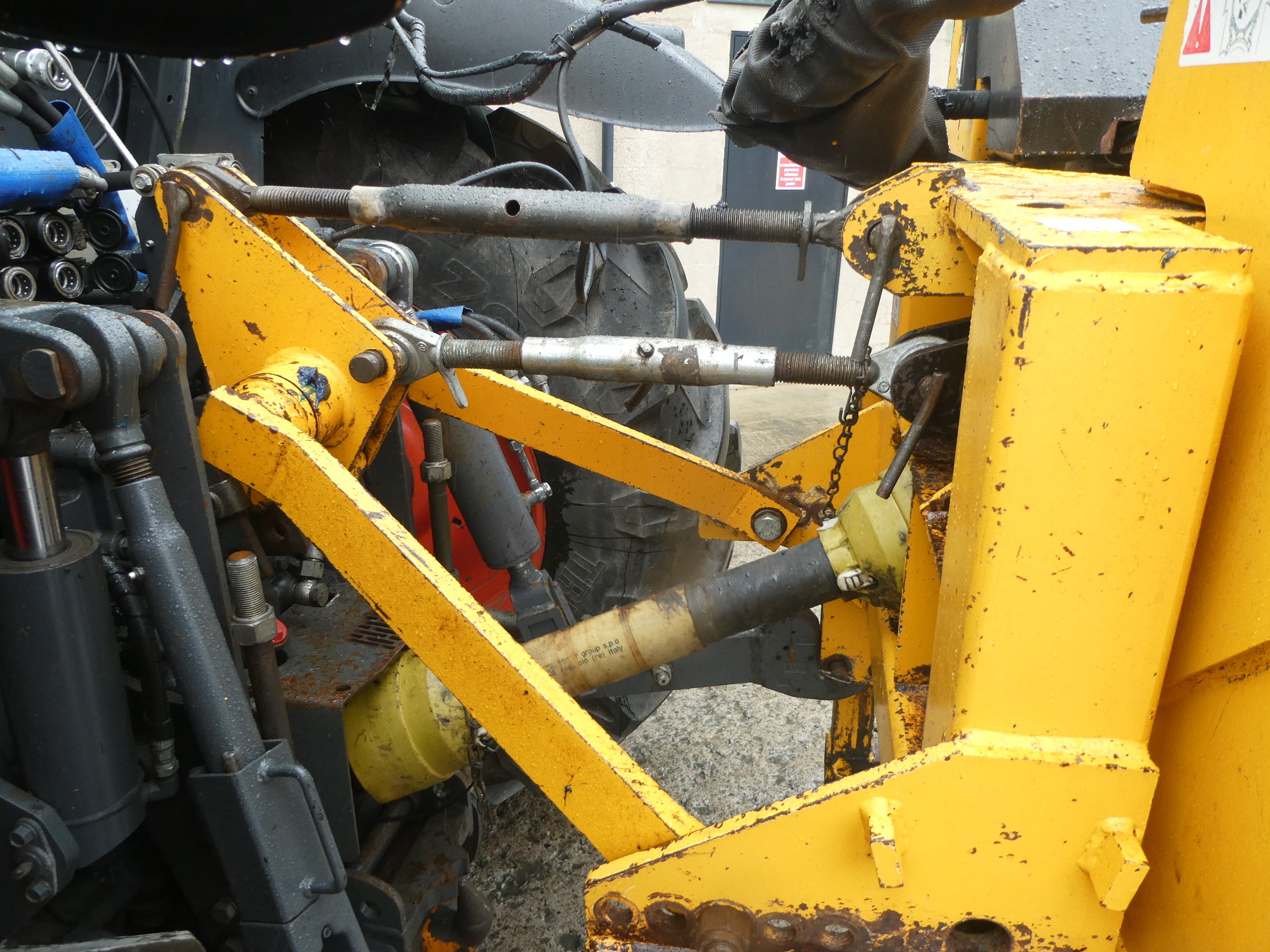 McConnel PA550 Hedgecutter