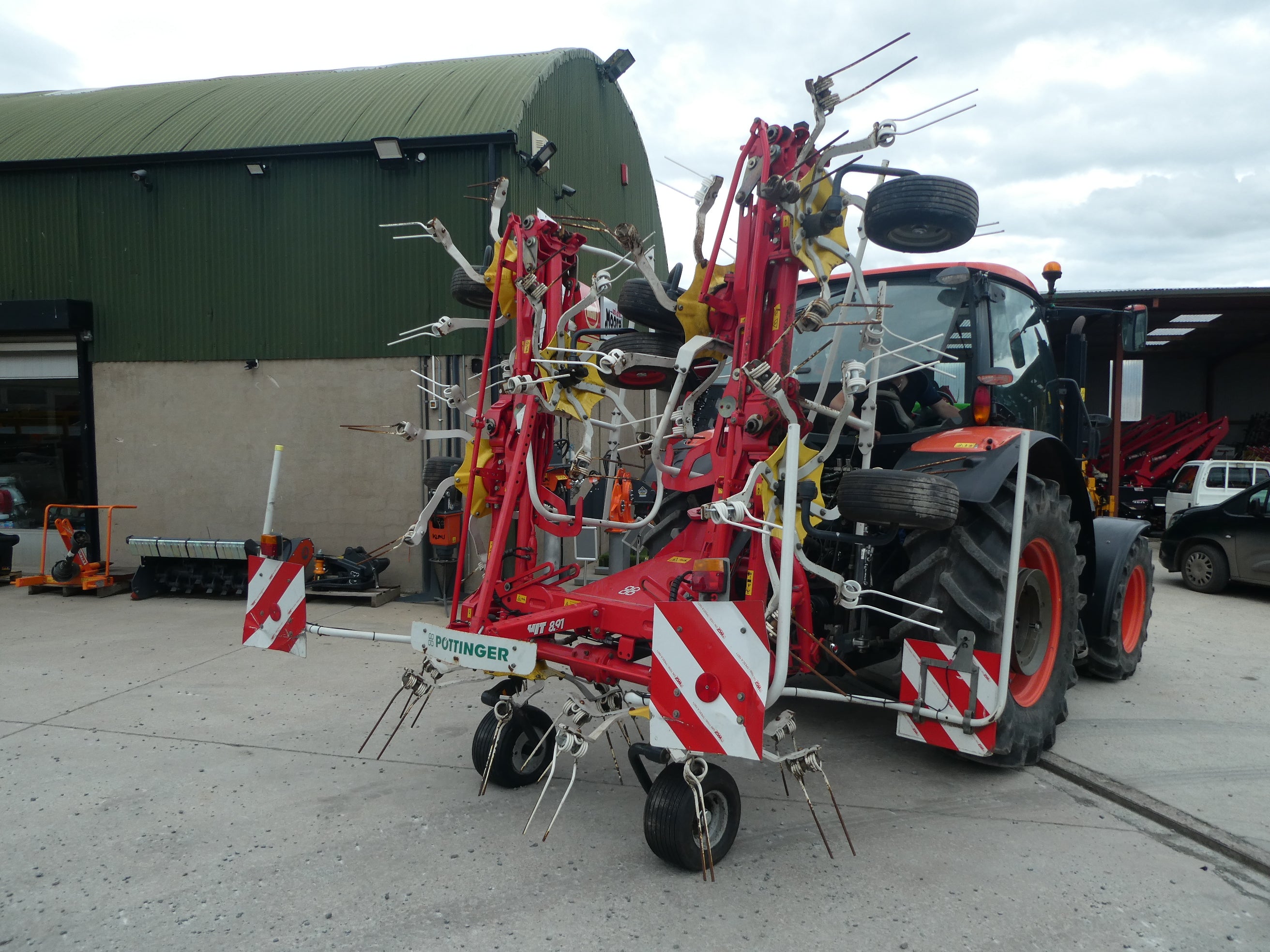 Pottinger HIT 8.91 rotor tedder