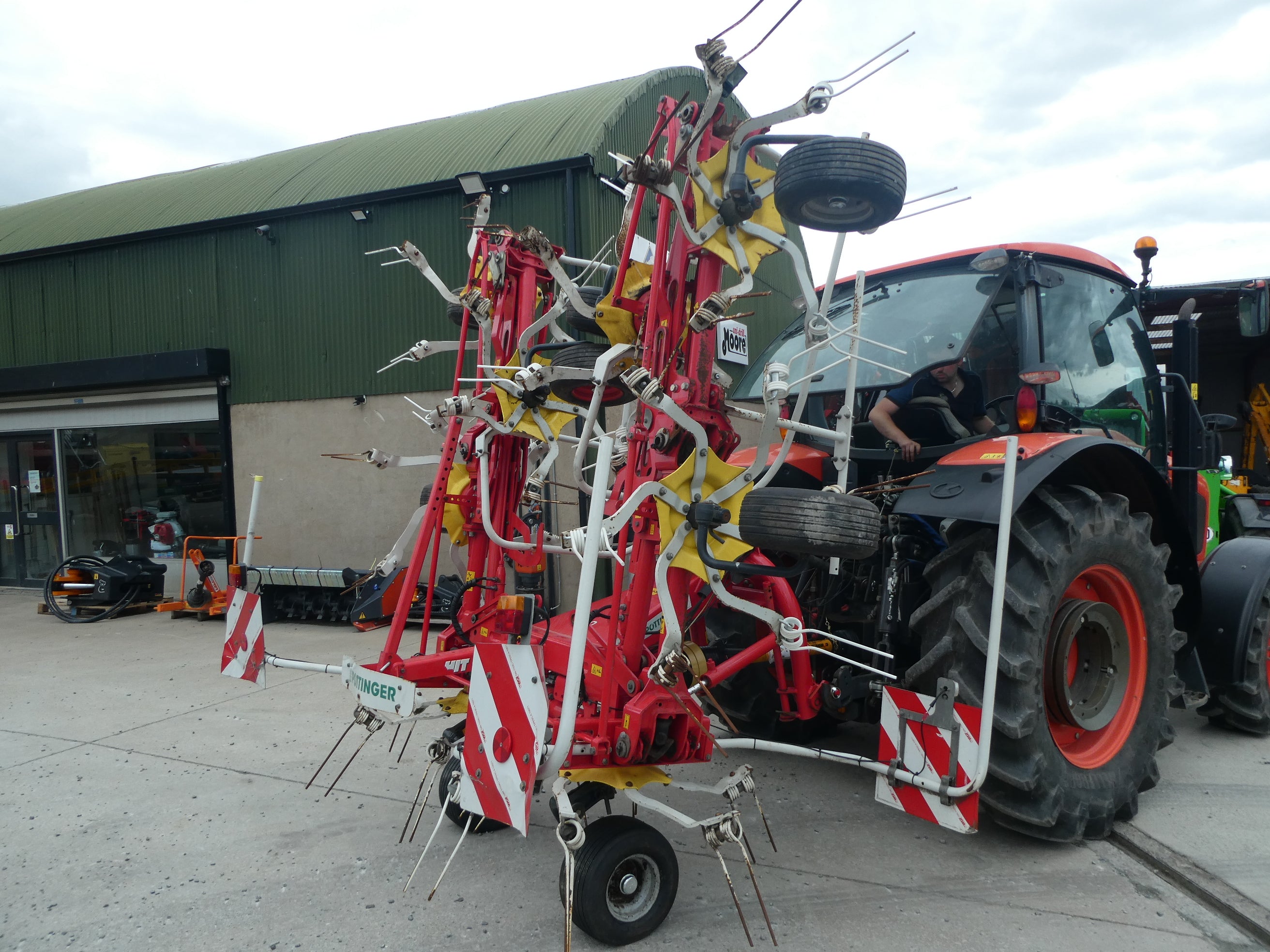 Pottinger HIT 8.91 rotor tedder