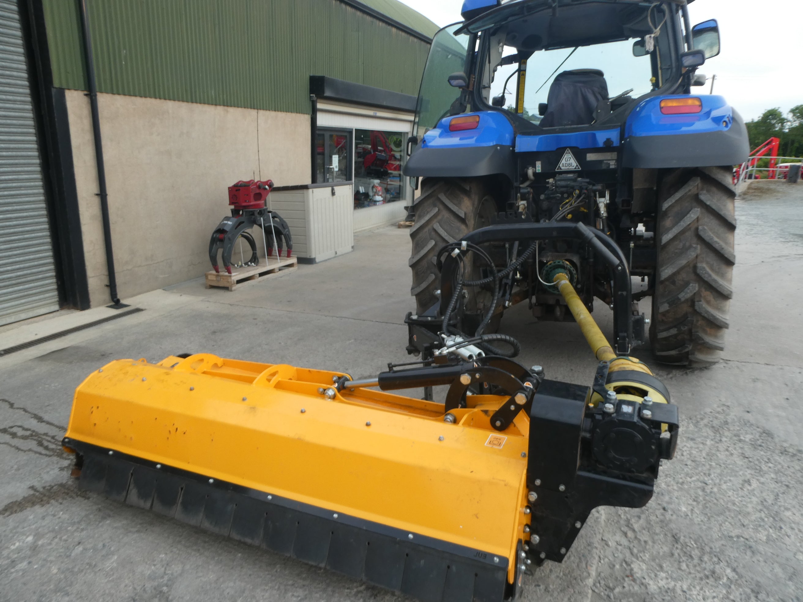 McConnel  225 flail shredder