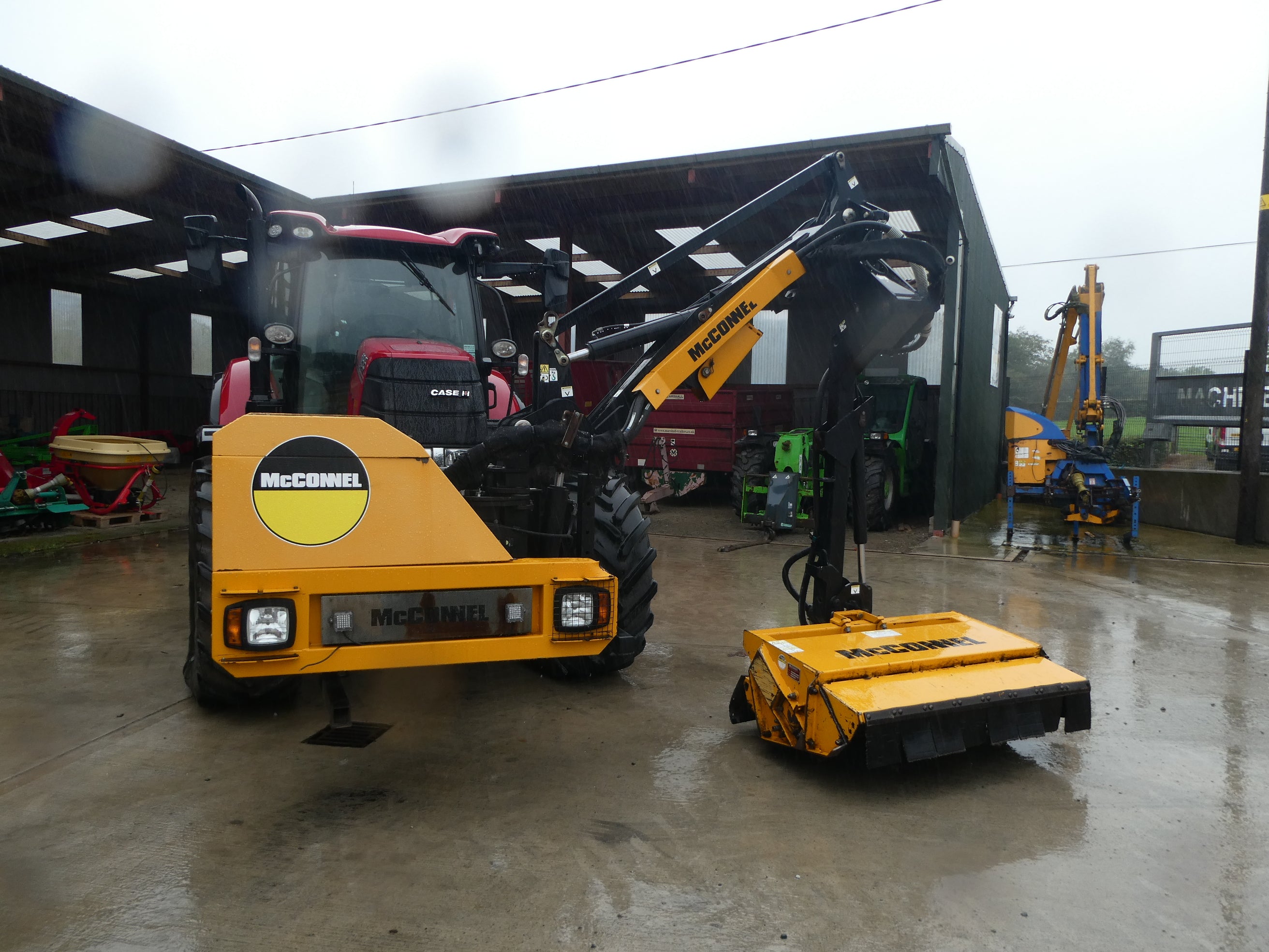 McConnel PA5360  Front mounted Hedgecutter
