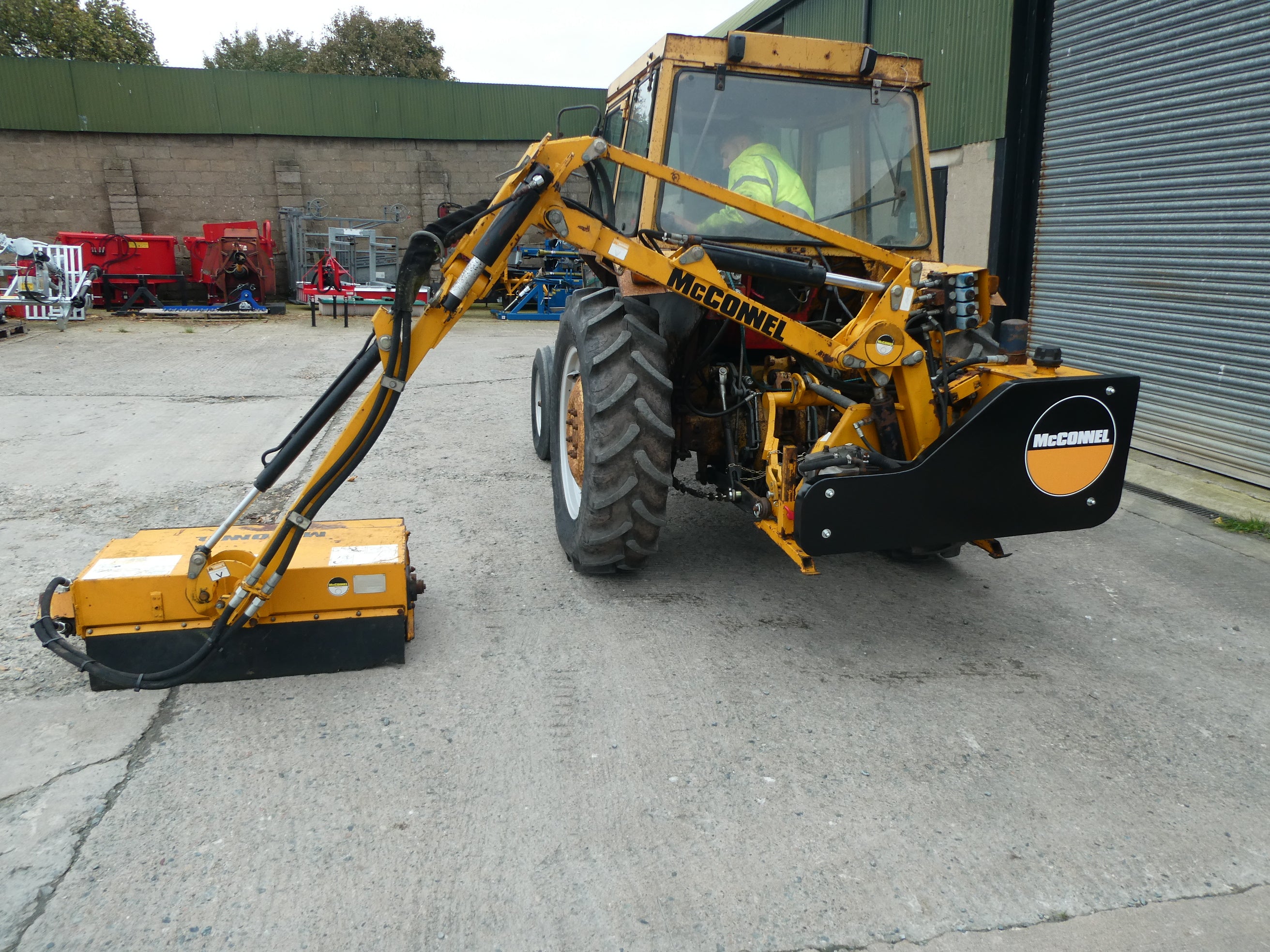 McConnel PA32  Hedgecutter