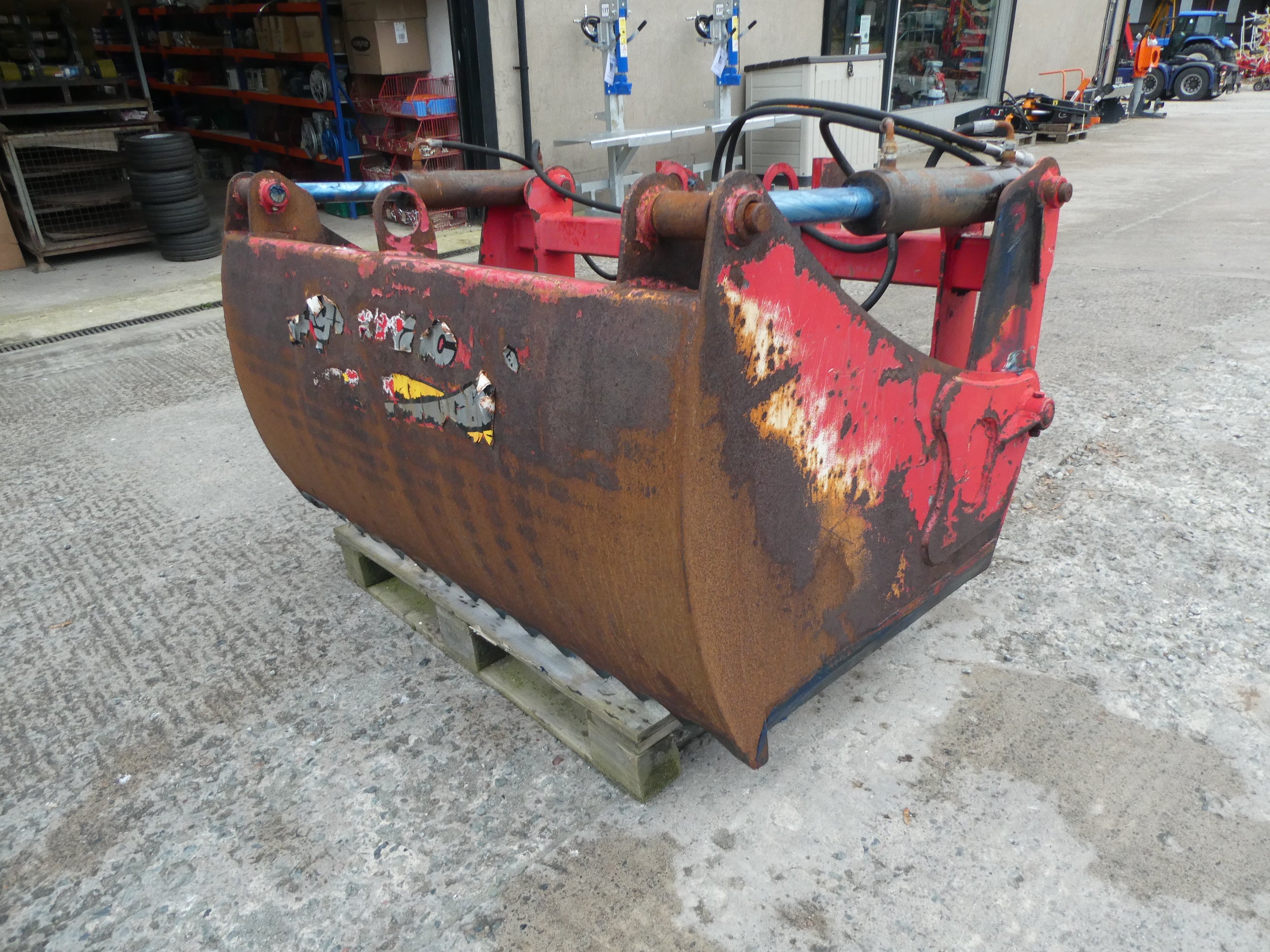 Agrimac 5ft4  Shear Grab