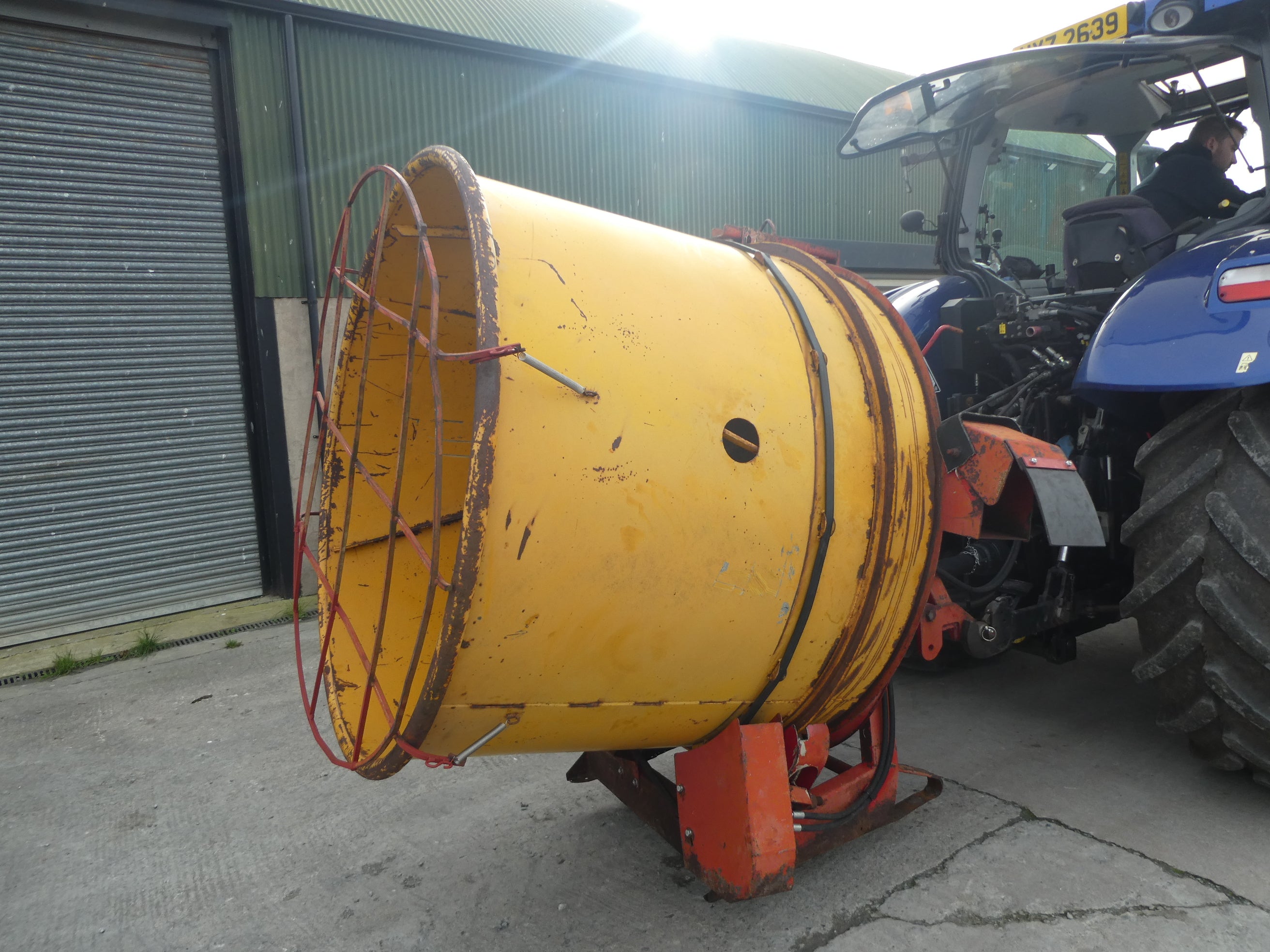 Teagle 404 straw Shredder