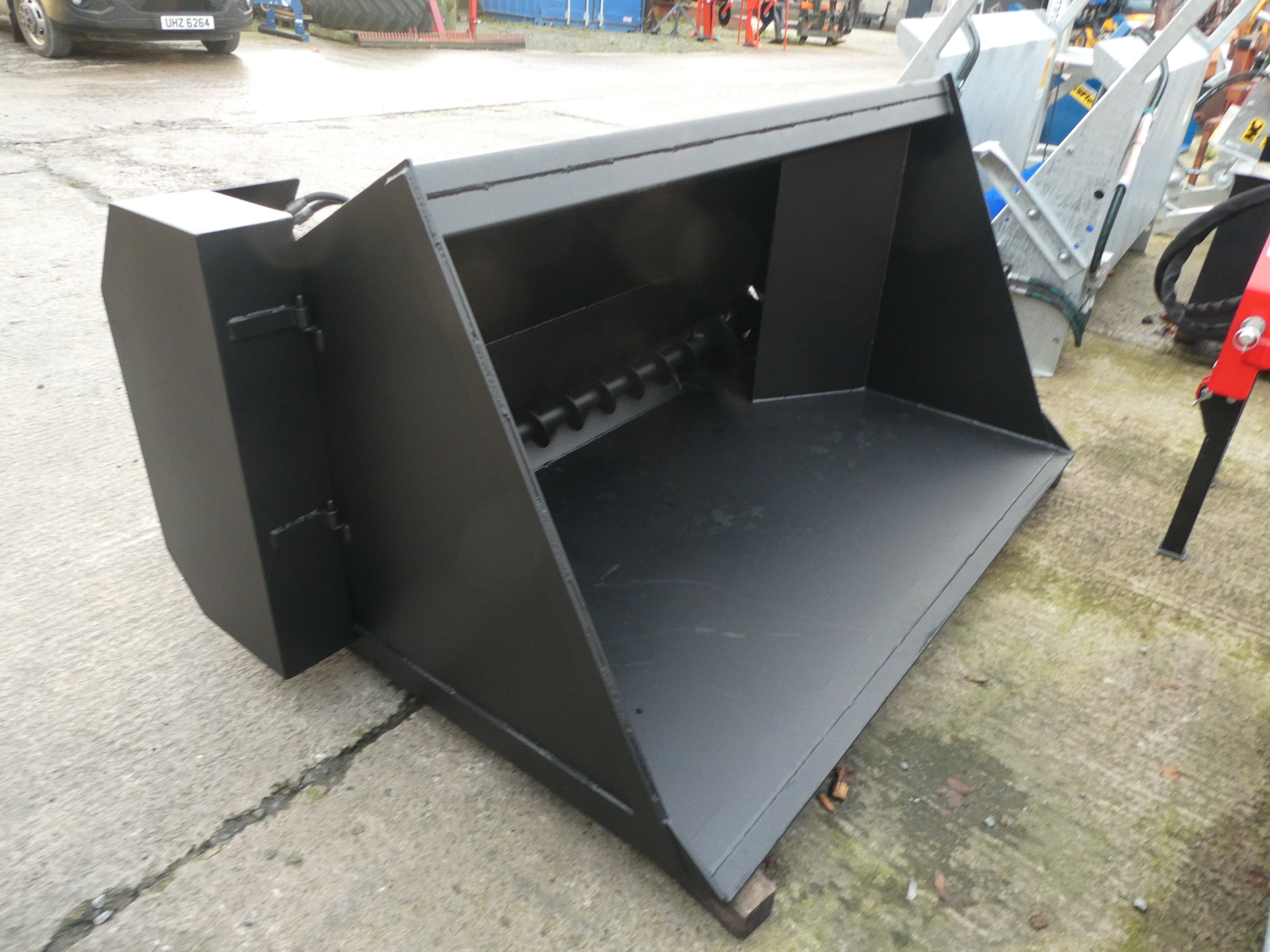 Loader Bucket Beet Chopper