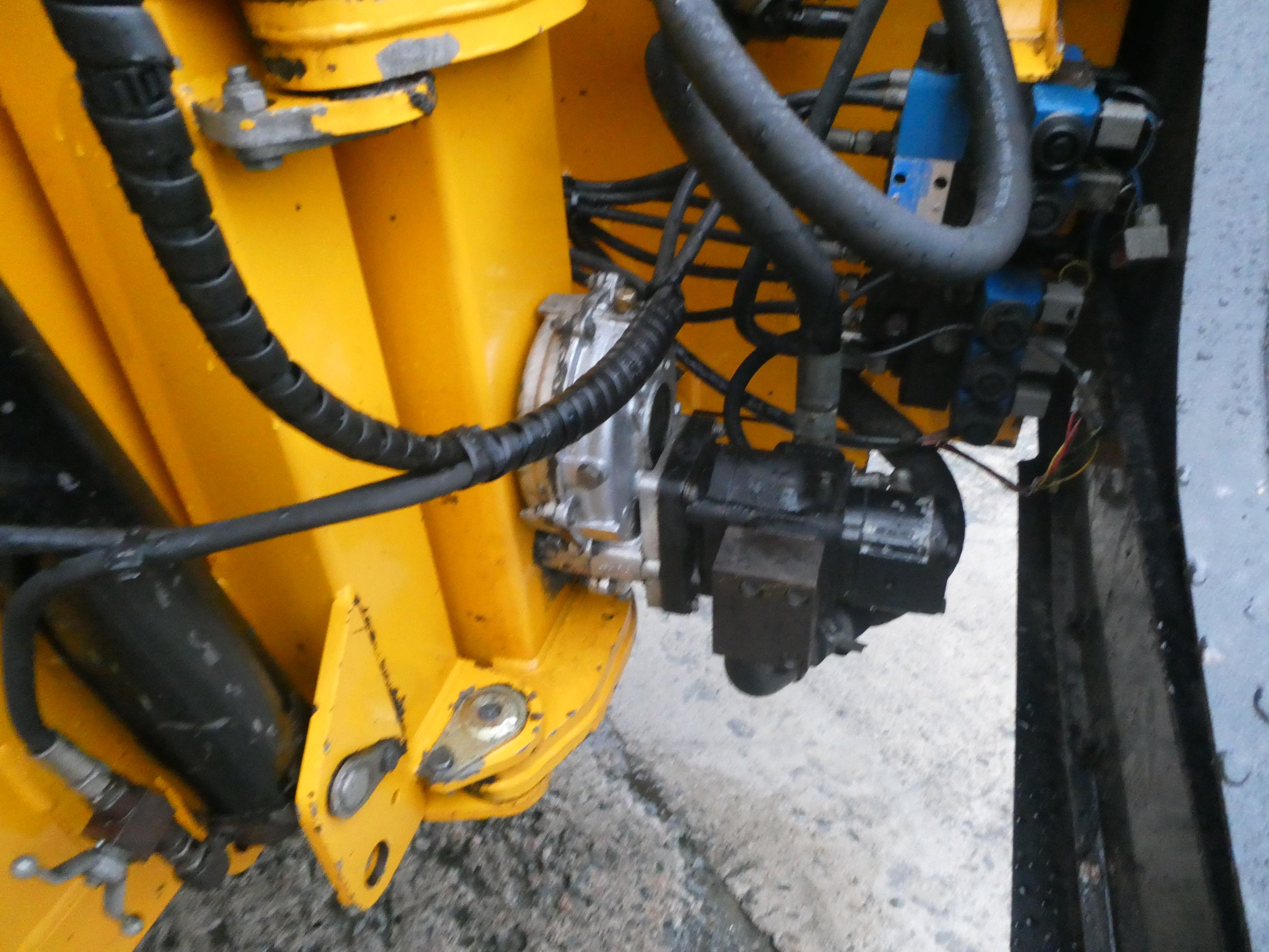 McConnel PA50 Hedgecutter