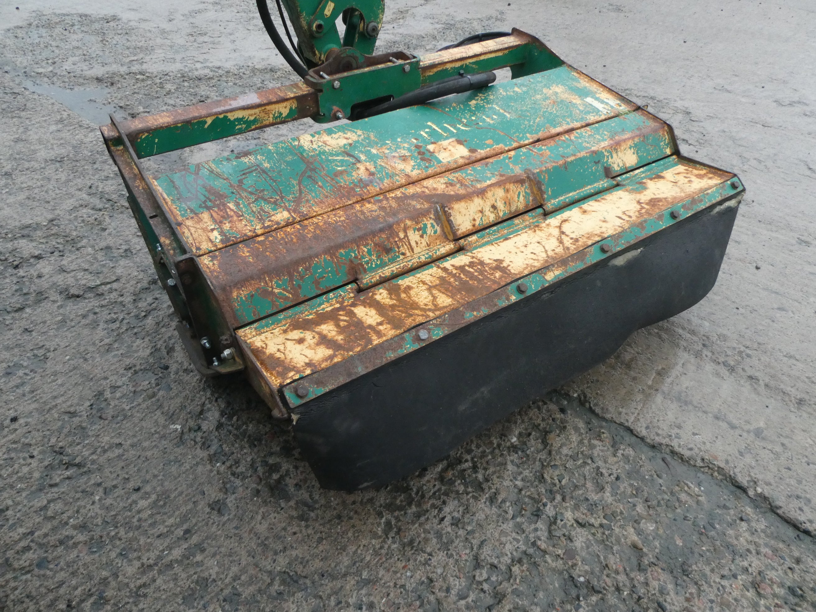 Spearhead 565 Hedgecutter