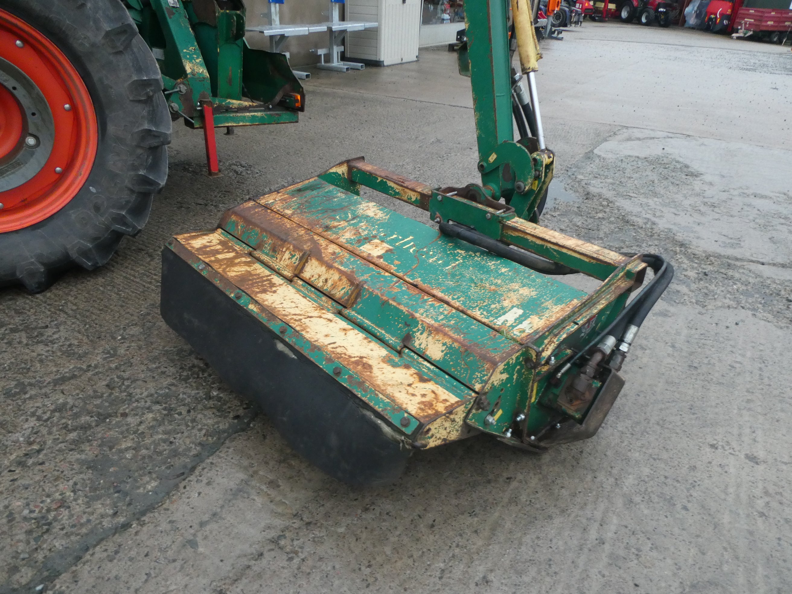 Spearhead 565 Hedgecutter