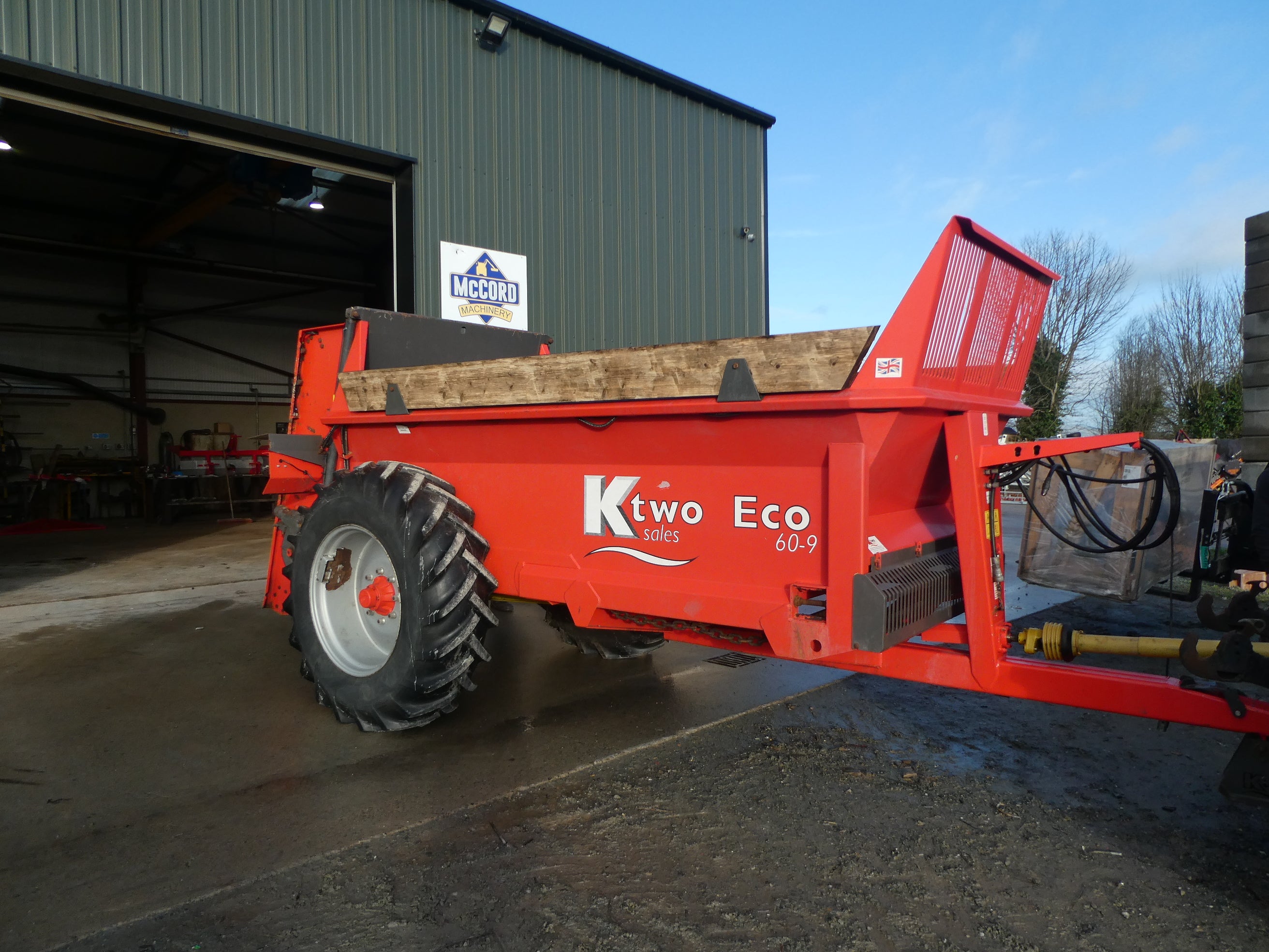 K Two rear Discharge spreader ECO 60-9