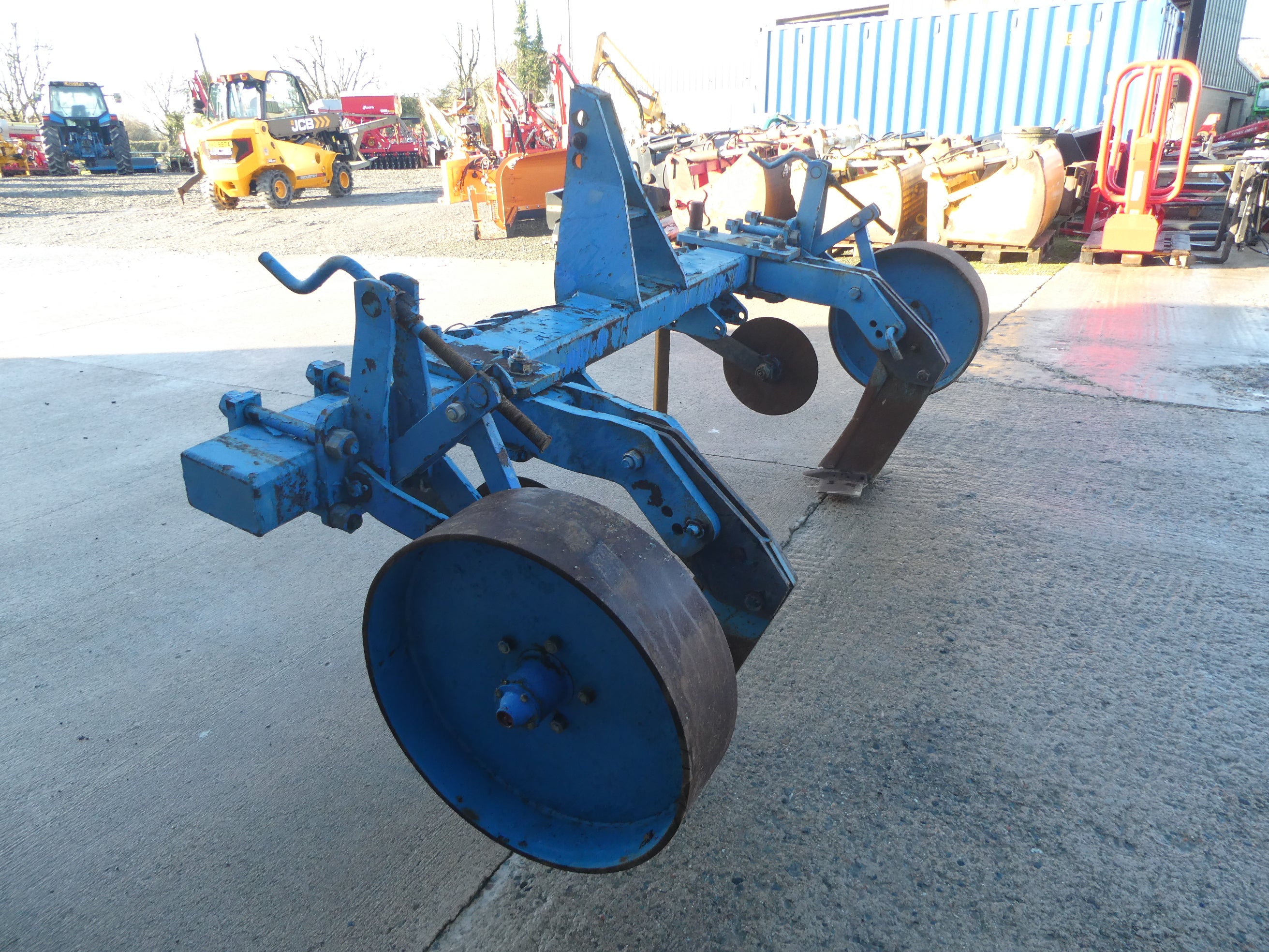 Ransomes 2 leg subtiller Subsoiler