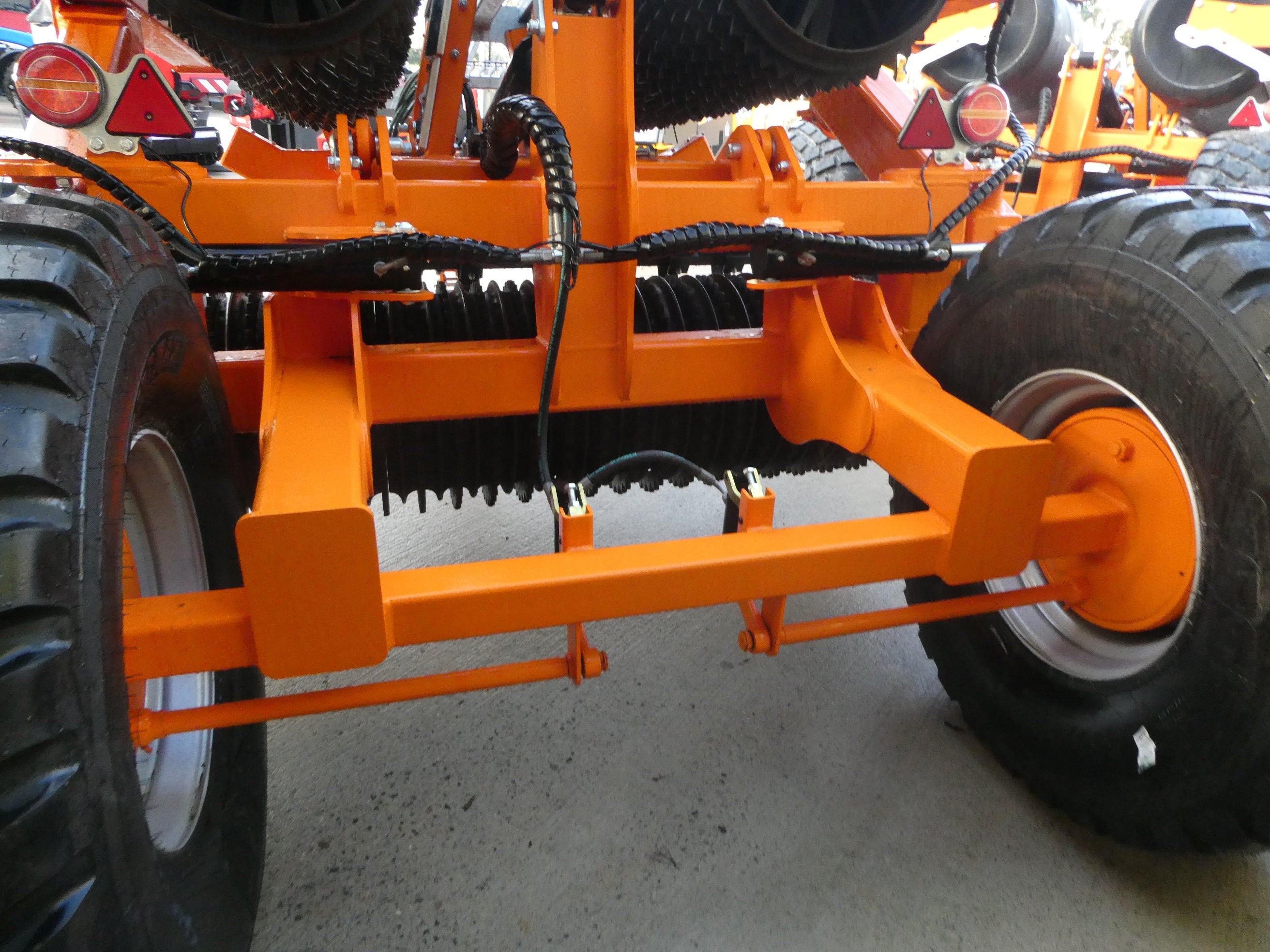 Terra Tech 630 Cambridge rolls with levelling boards