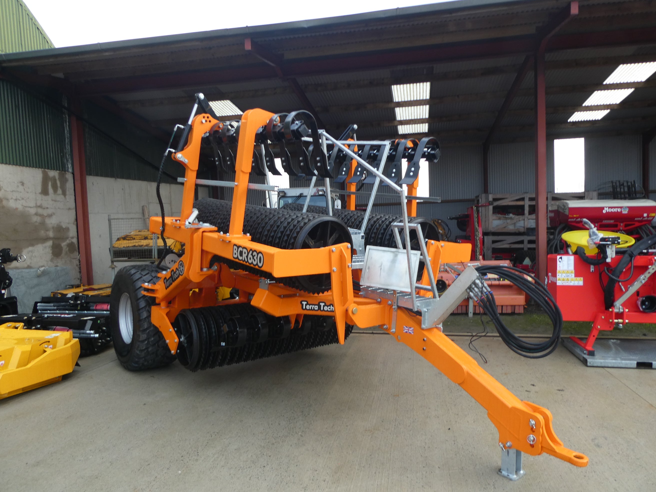 Terra Tech 630 Cambridge rolls with levelling boards