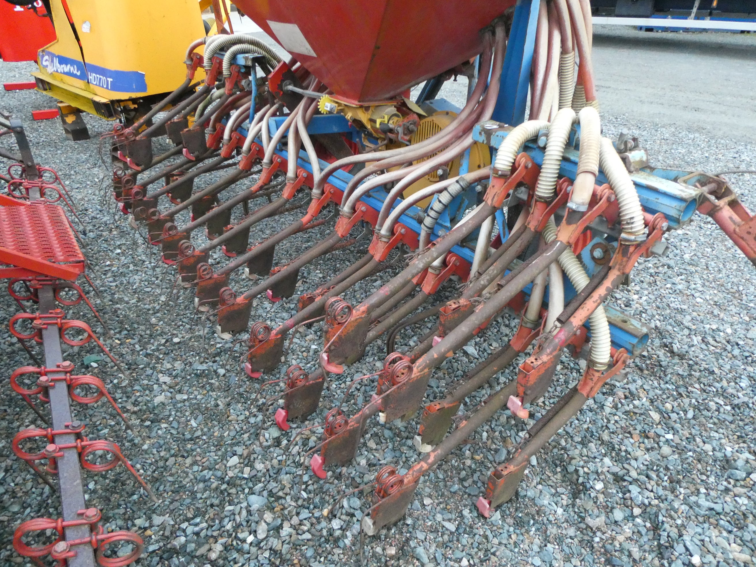 Accord 3 point linkage 4m grain drill