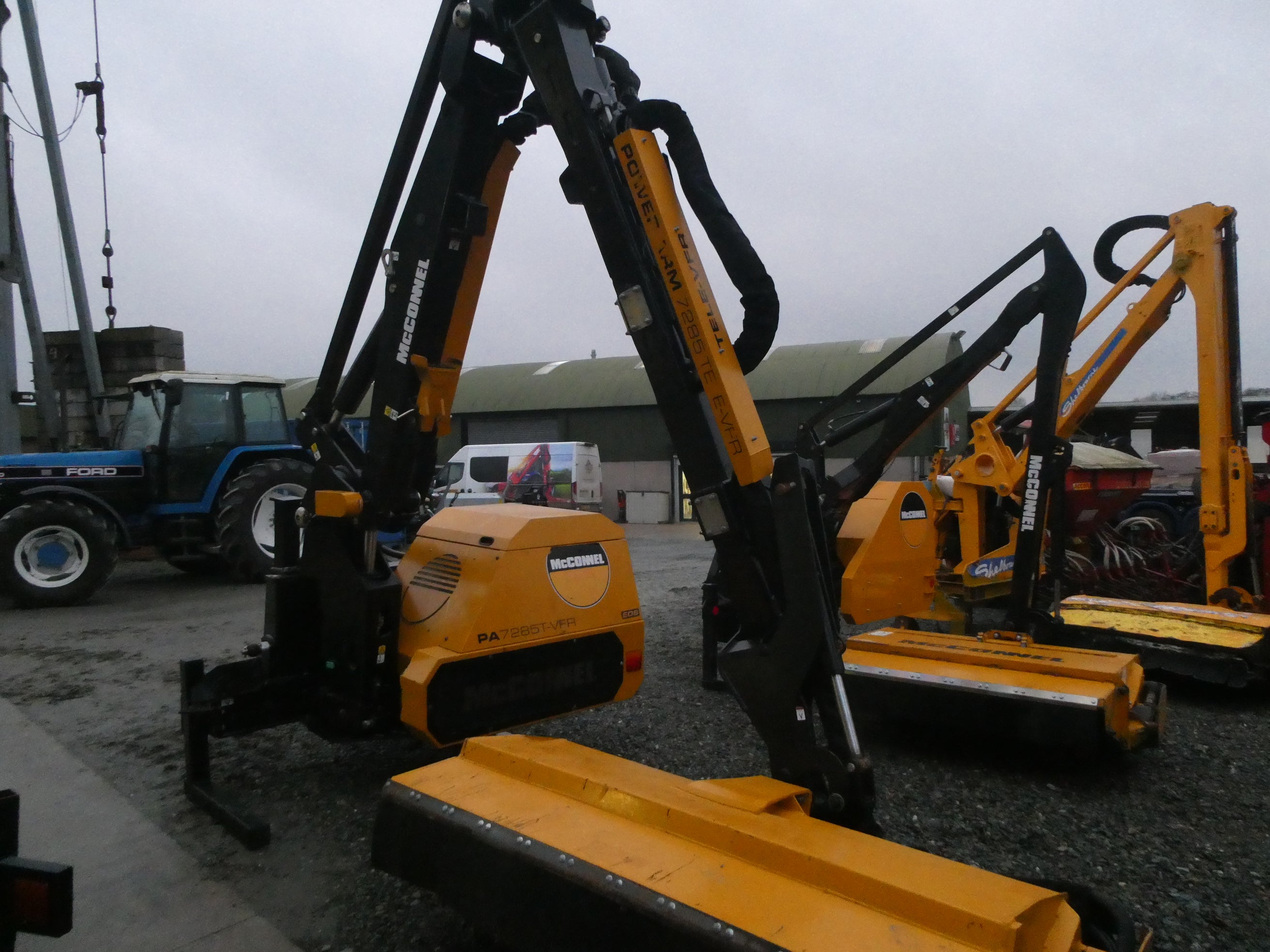 2024 McConnel PA7285 VFR Hedgecutter