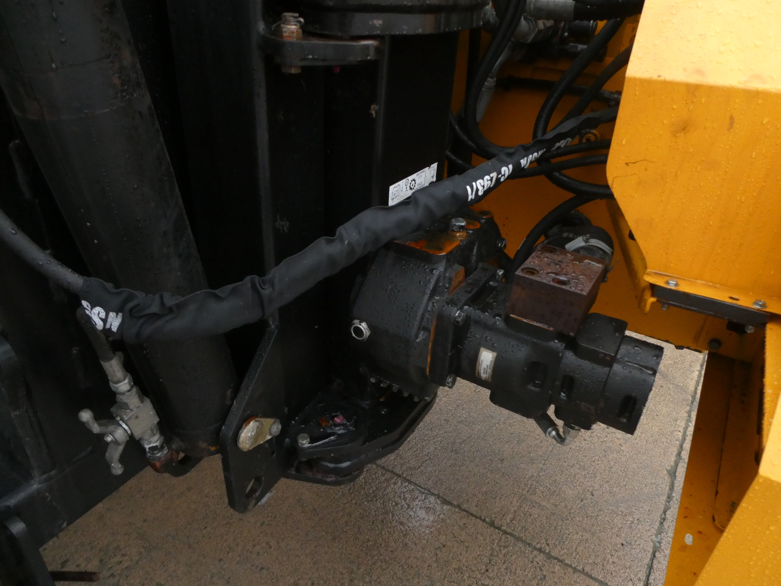 McConnel PA5155 Hedgecutter