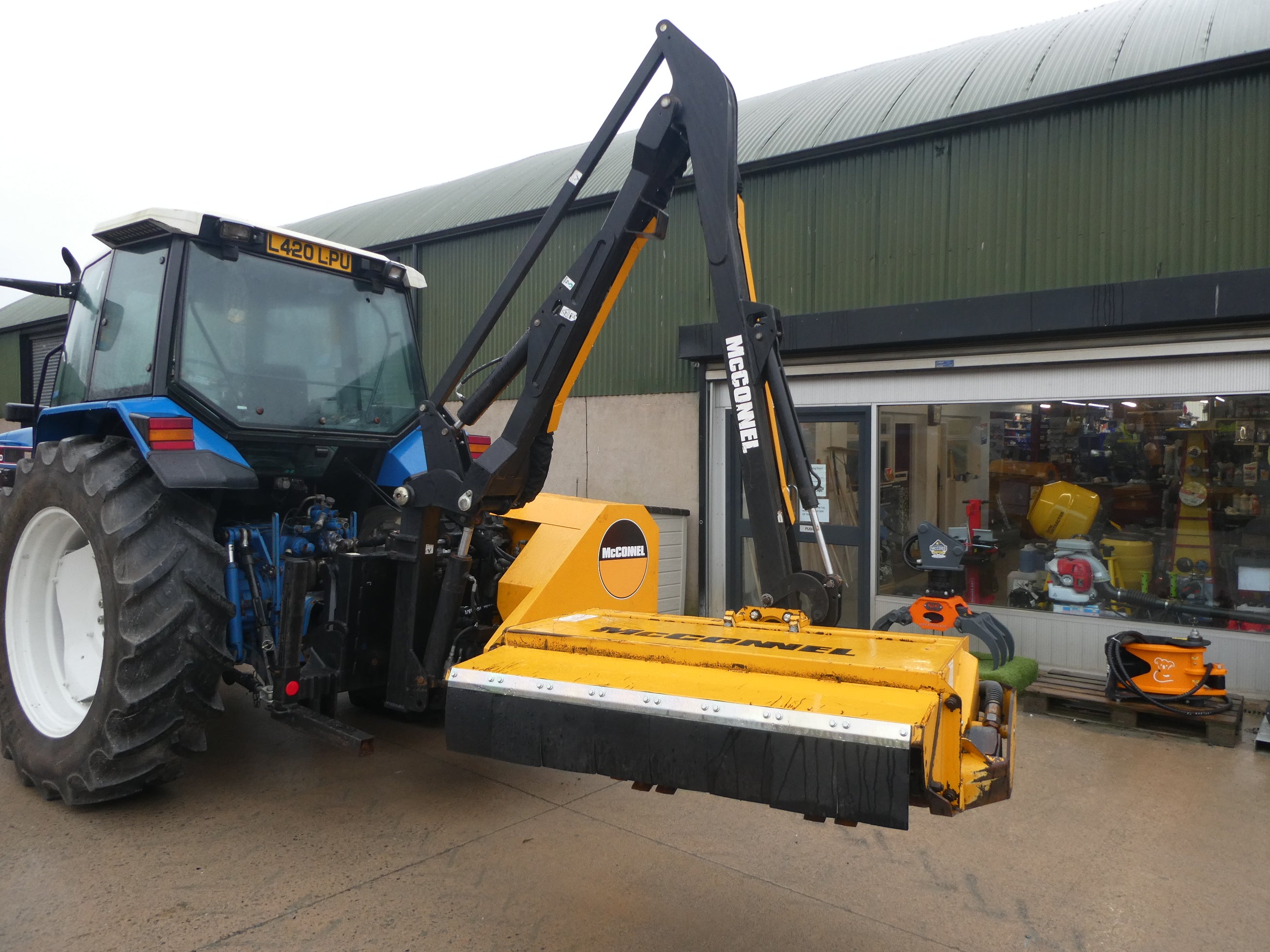 McConnel PA5155 Hedgecutter