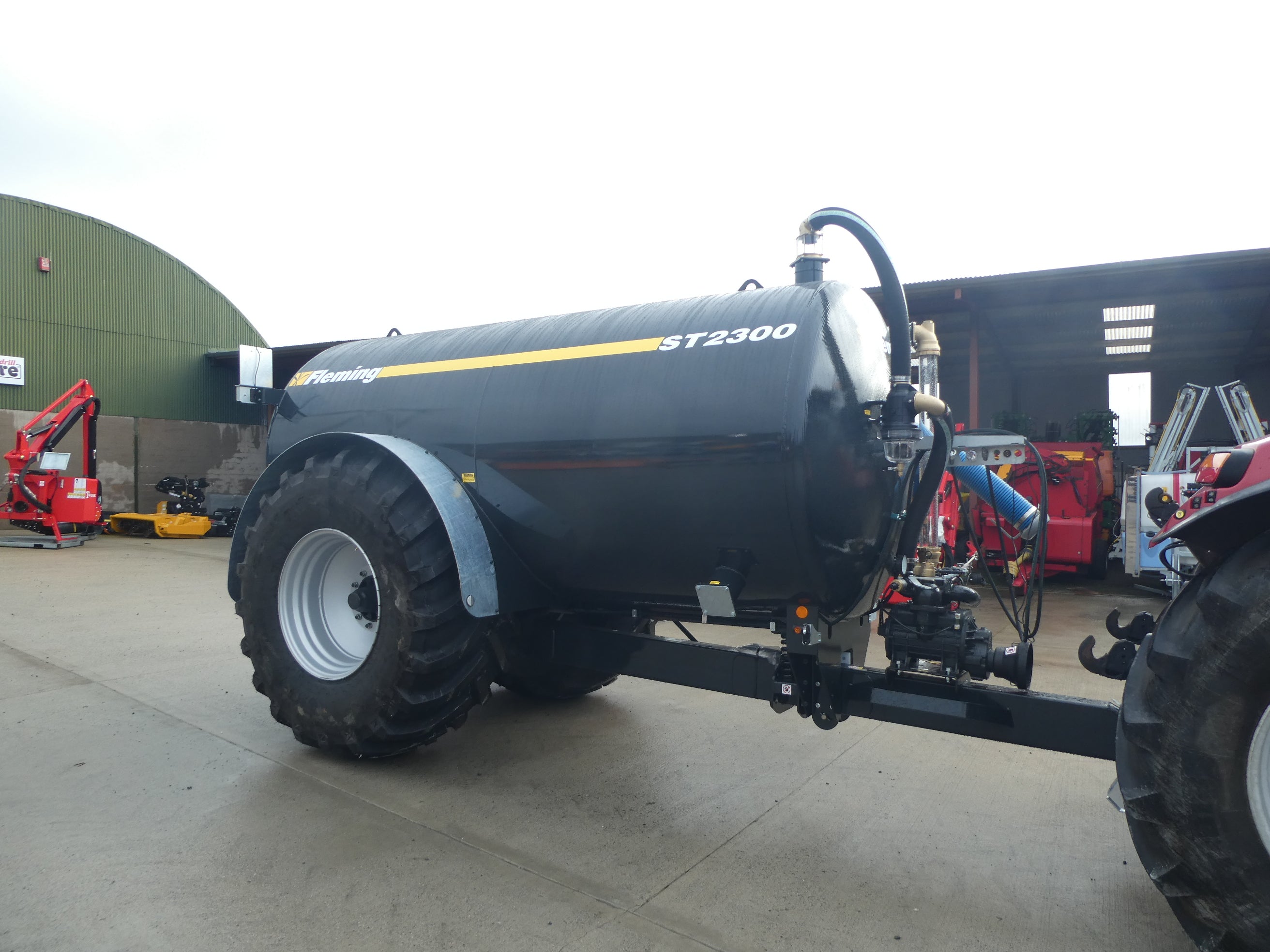 Fleming 2300 gallon Recessed Tanker