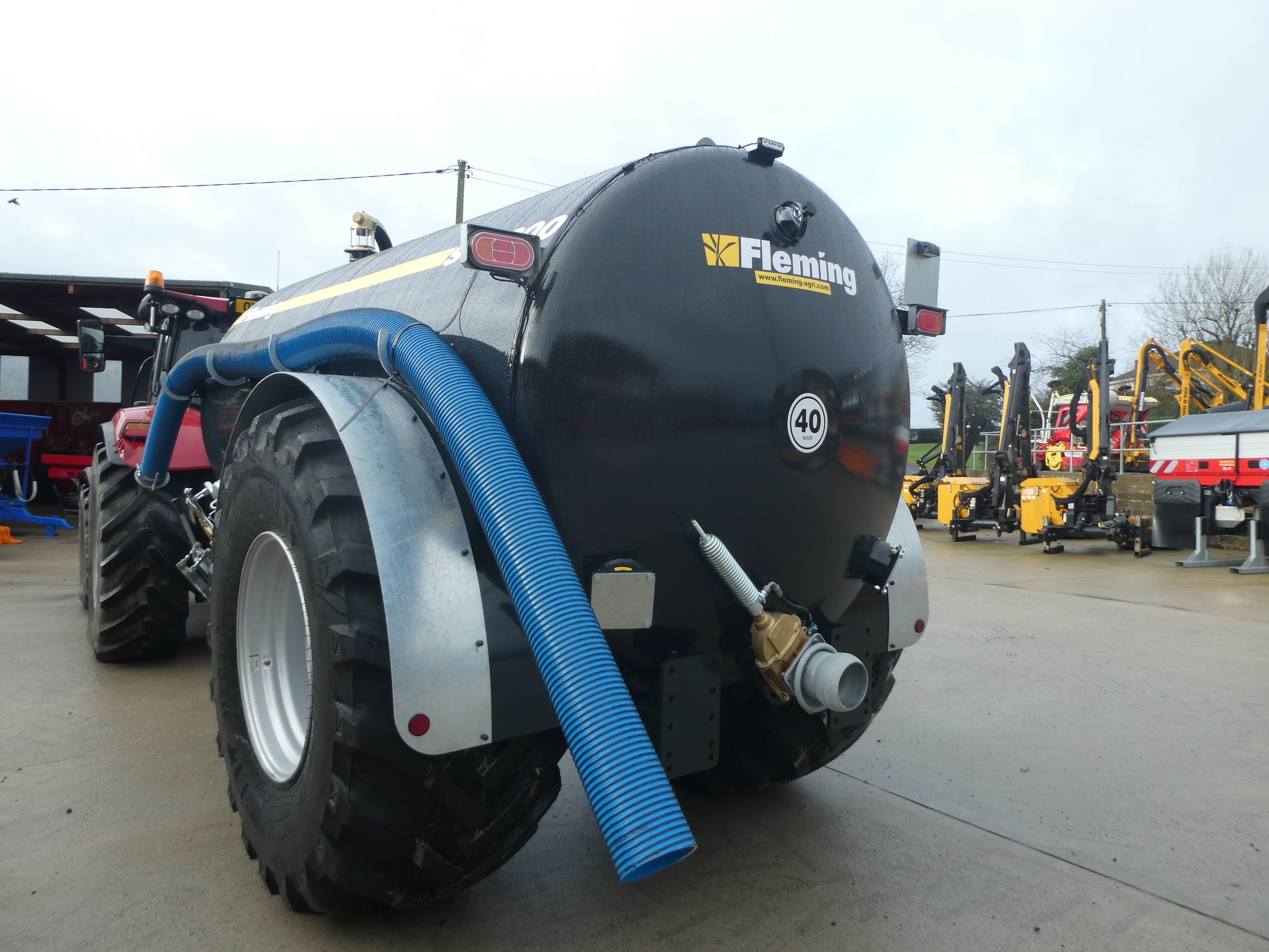 Fleming 2300 gallon Recessed Tanker