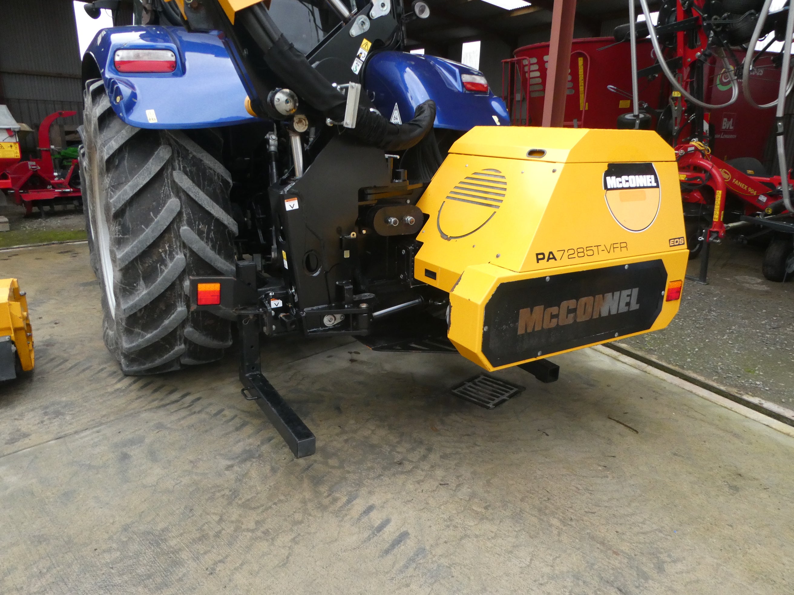 2024 McConnel PA7285 VFR Hedgecutter