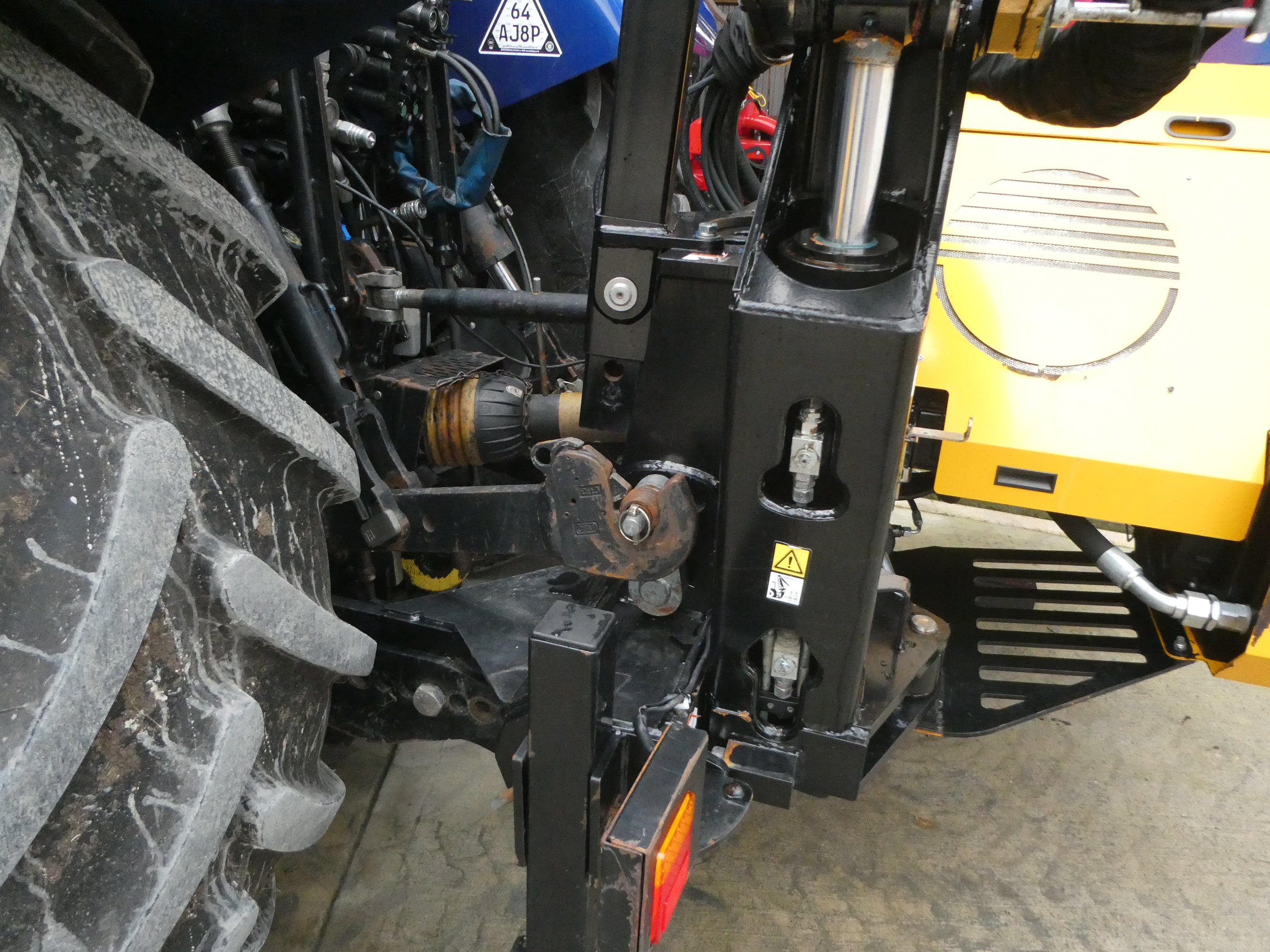 2024 McConnel PA7285 VFR Hedgecutter