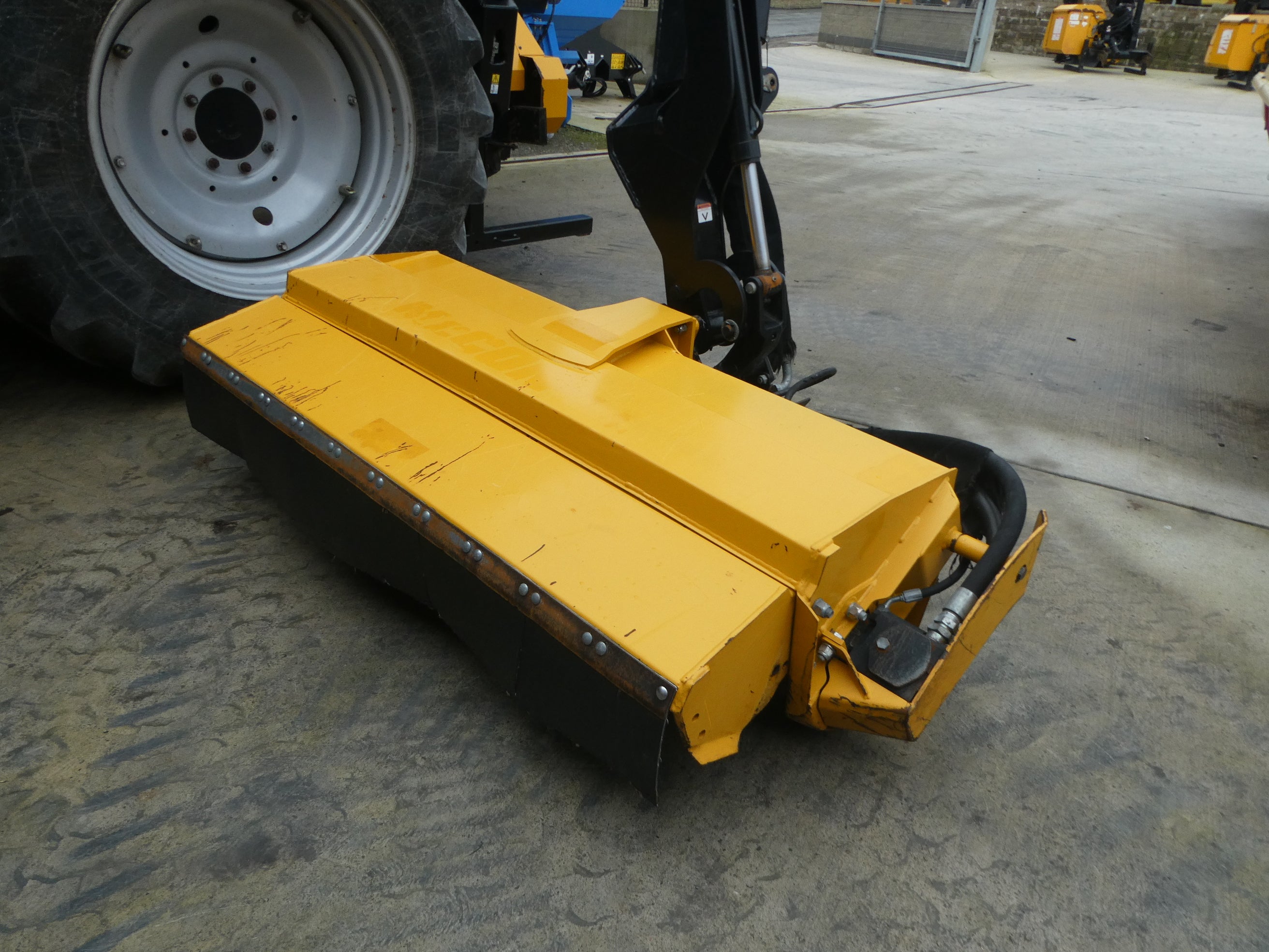 2024 McConnel PA7285 VFR Hedgecutter