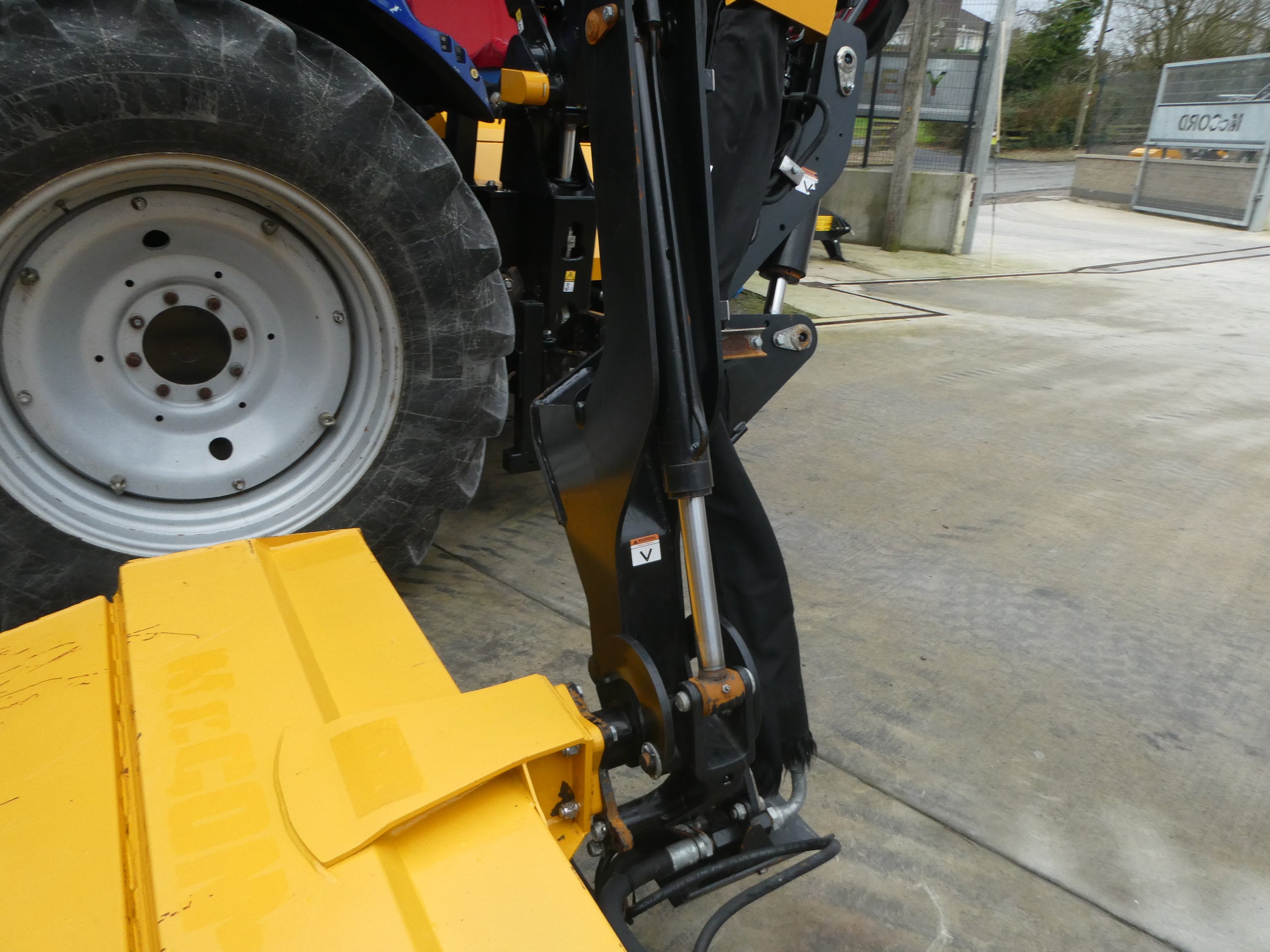 2024 McConnel PA7285 VFR Hedgecutter