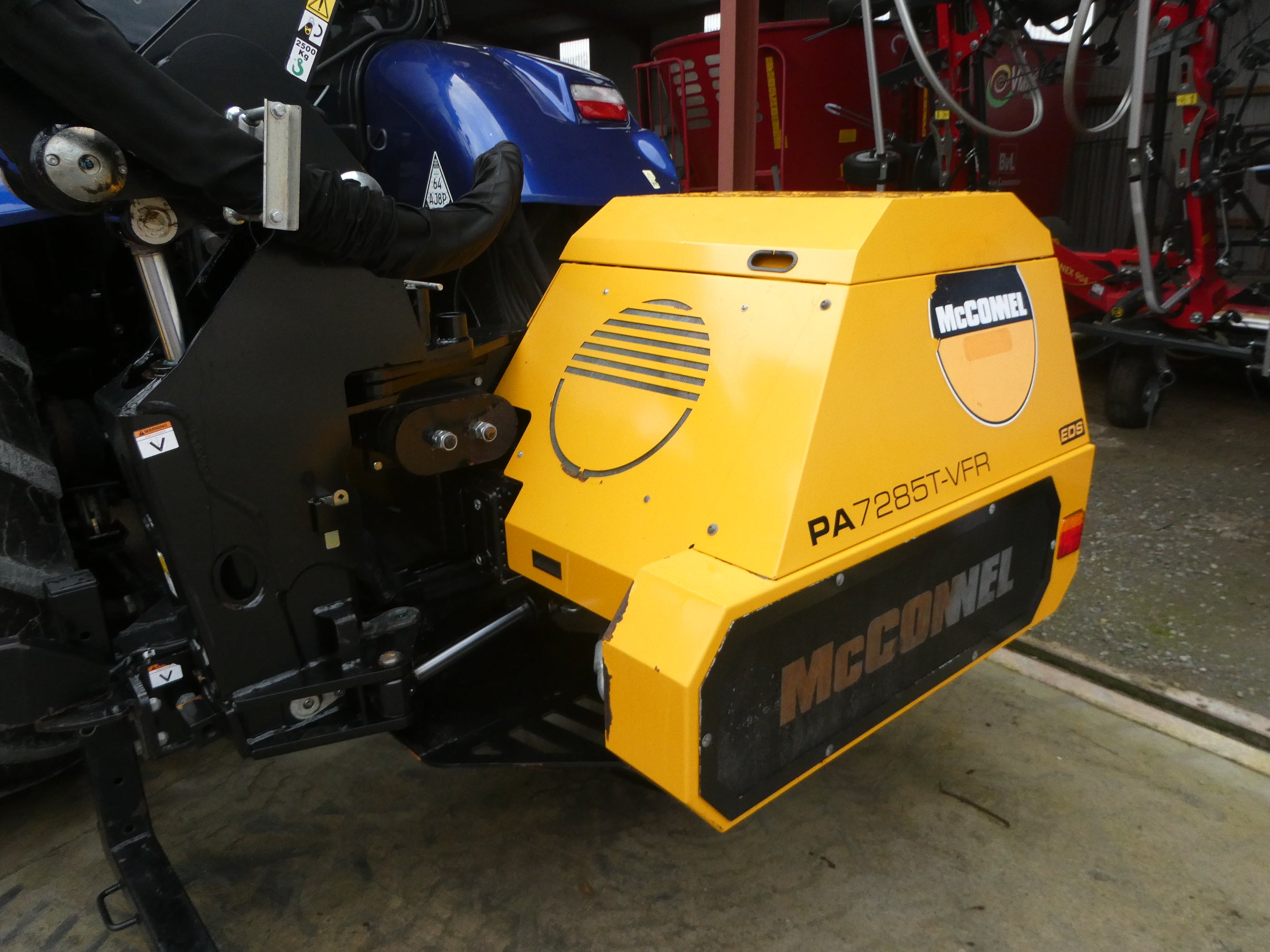2024 McConnel PA7285 VFR Hedgecutter