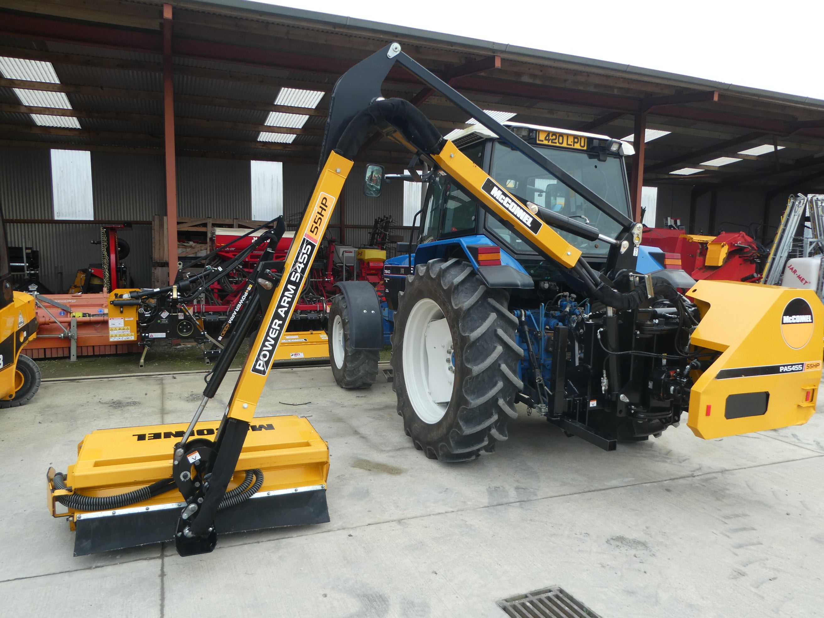 McConnel PA5455 Hedgecutter