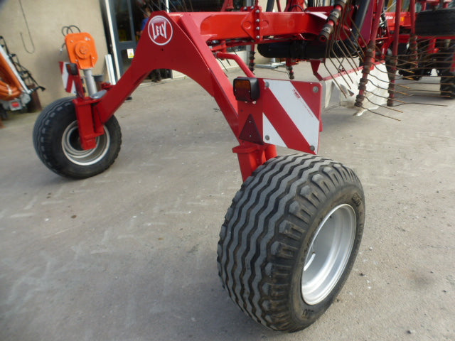 Lely Hibiscuis 915 Vario Rake