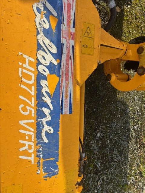 ShelbourneHD775VFR Hedgecutter waiting to be checked over